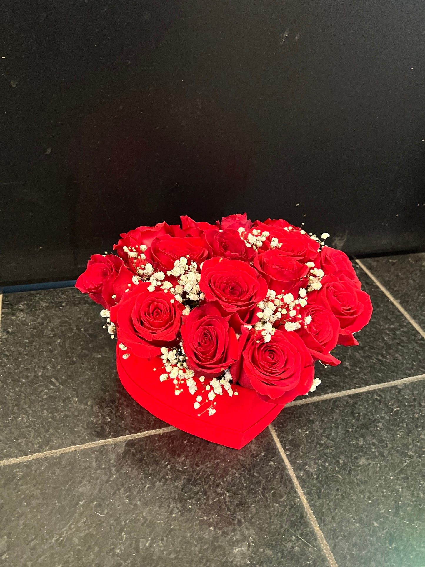 Roses in Star Box