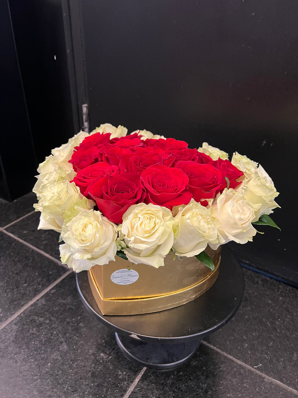 Heart Box White Pink